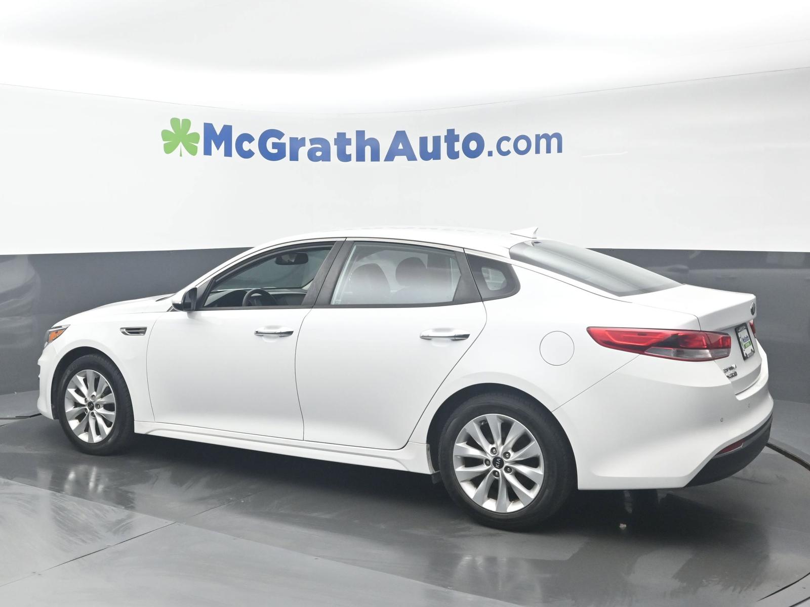 2018 Kia Optima Vehicle Photo in Cedar Rapids, IA 52402