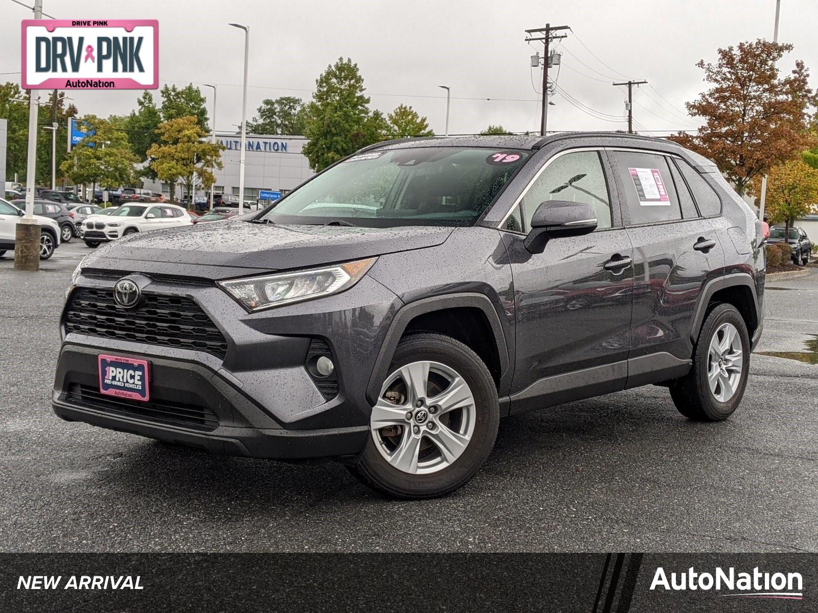 2019 Toyota RAV4 Vehicle Photo in LAUREL, MD 20707-4697