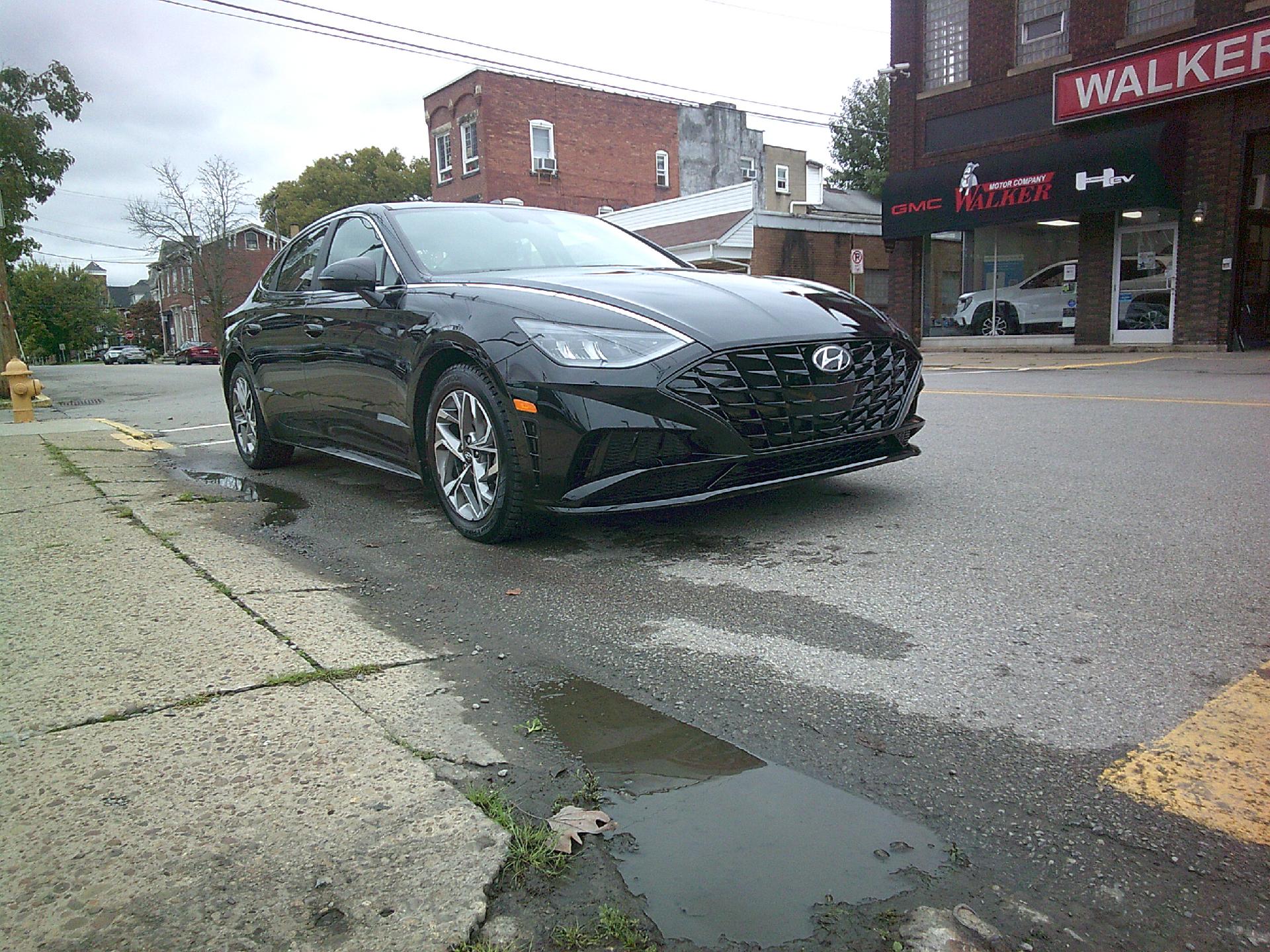 2022 Hyundai Sonata Vehicle Photo in KITTANNING, PA 16201-1536