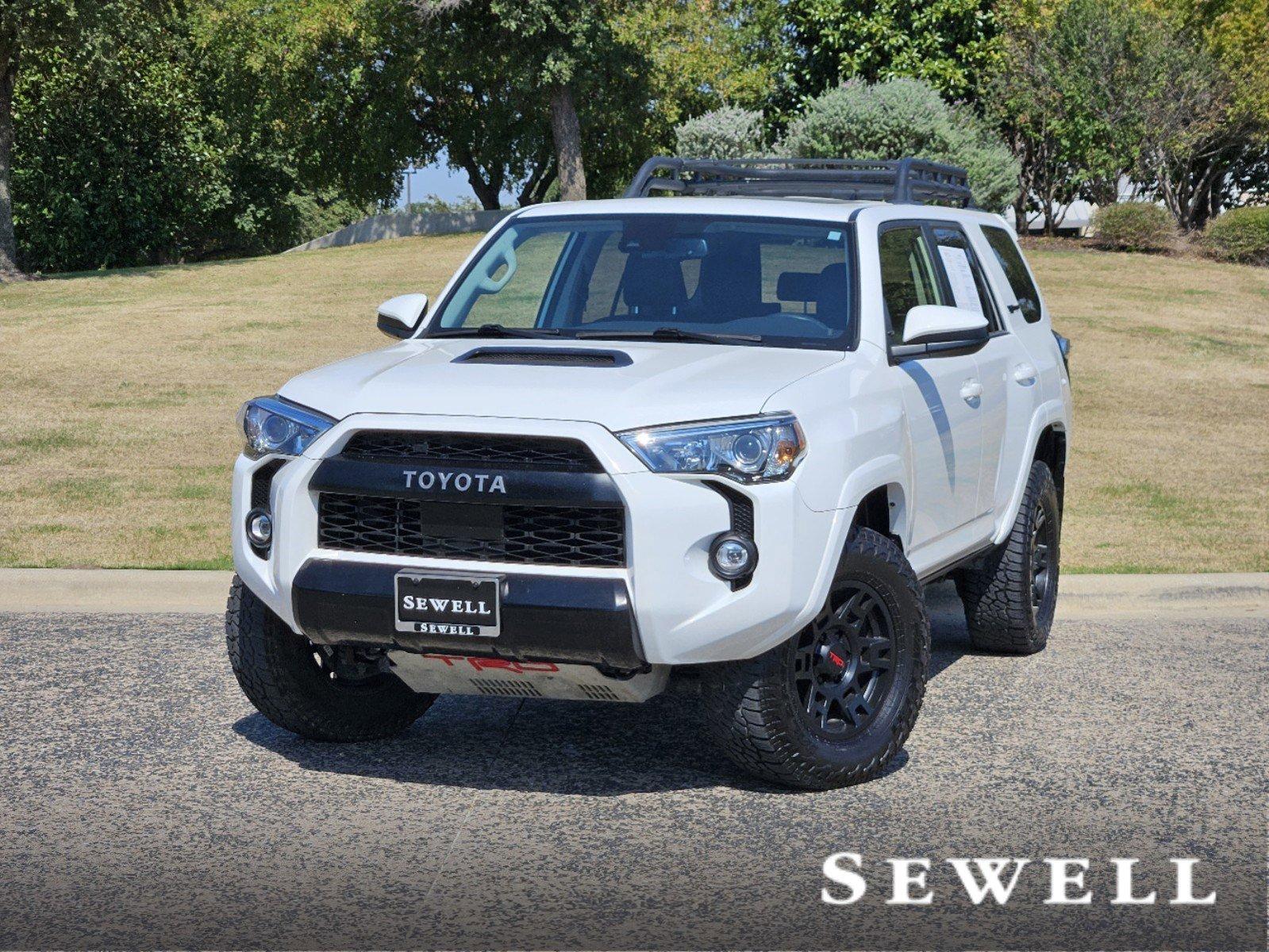 2020 Toyota 4Runner Vehicle Photo in FORT WORTH, TX 76132