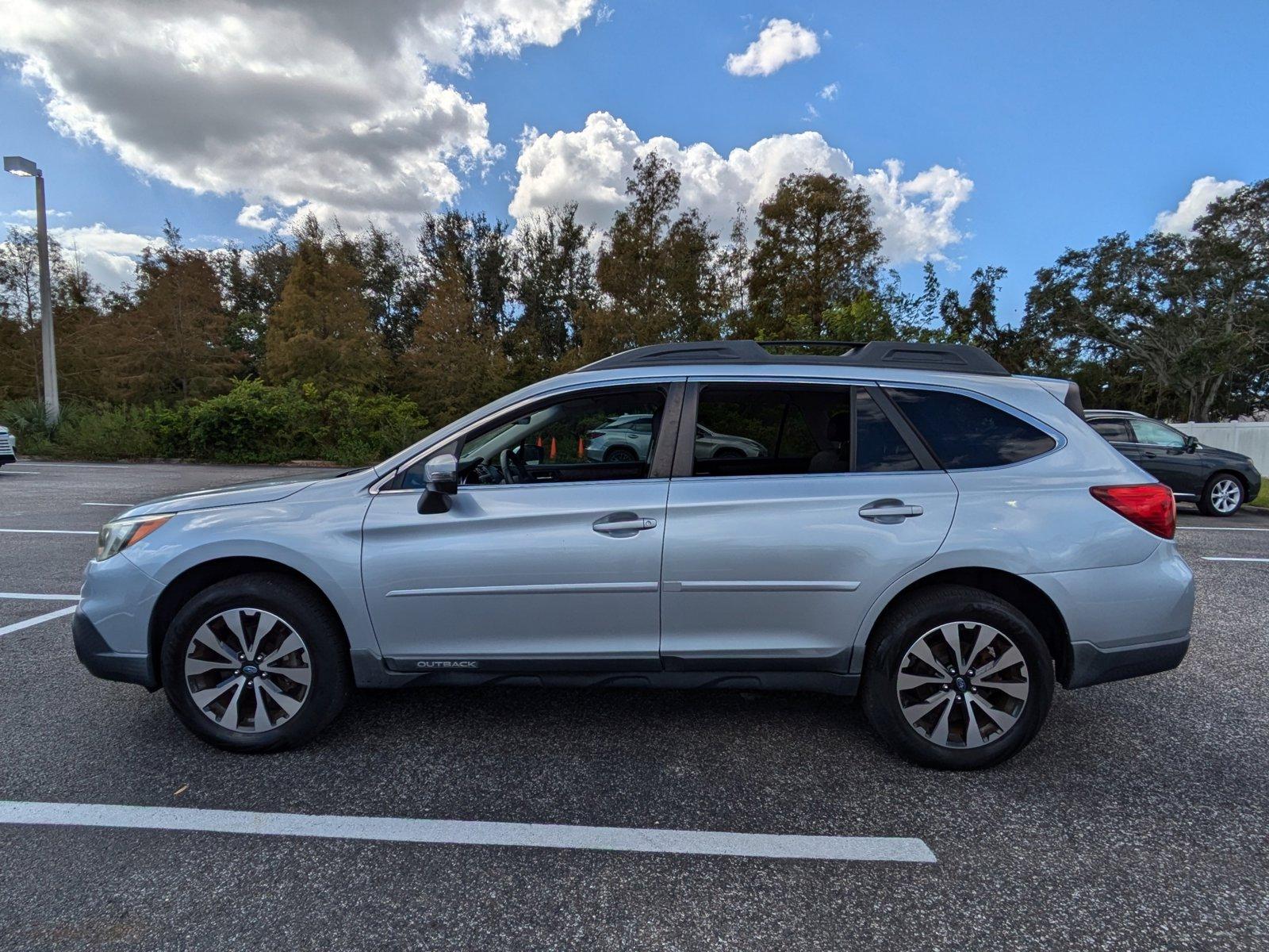 2017 Subaru Outback Vehicle Photo in Clearwater, FL 33761