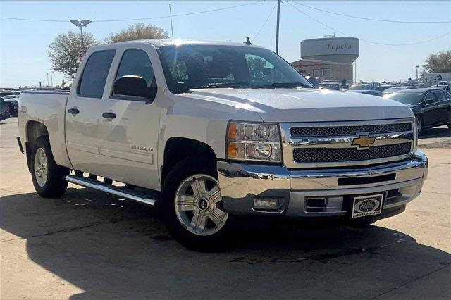 2013 Chevrolet Silverado 1500 Vehicle Photo in TOPEKA, KS 66609-0000