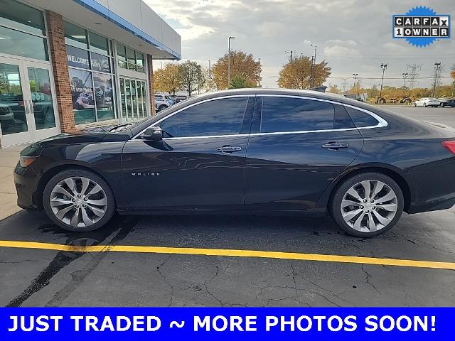 2017 Chevrolet Malibu Vehicle Photo in Plainfield, IL 60586