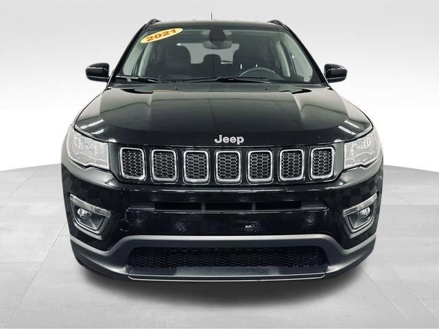 2021 Jeep Compass Vehicle Photo in MEDINA, OH 44256-9631