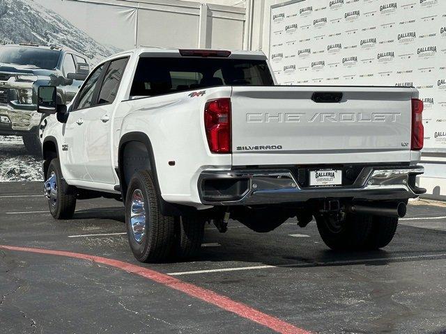 2025 Chevrolet Silverado 3500 HD Vehicle Photo in DALLAS, TX 75244-5909