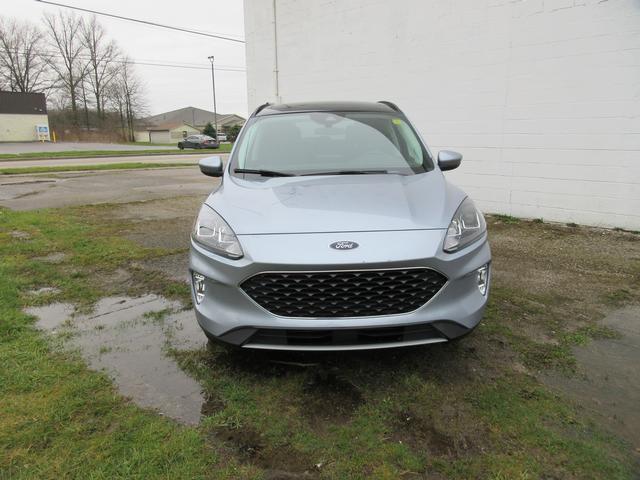 2022 Ford Escape Vehicle Photo in ELYRIA, OH 44035-6349