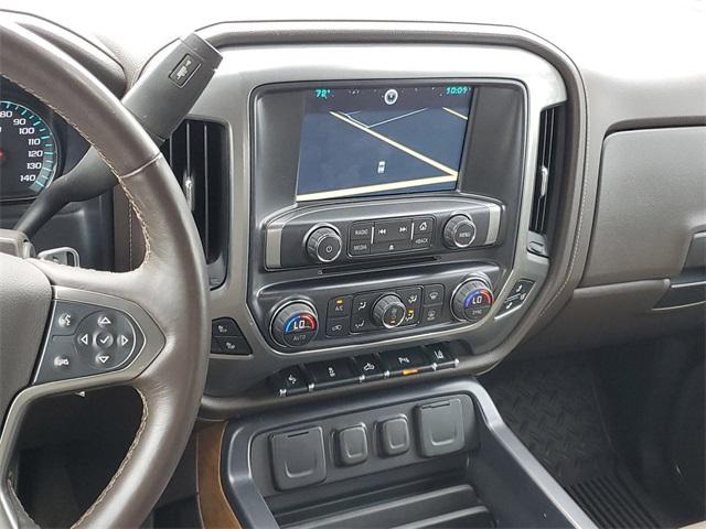 2015 Chevrolet Silverado 2500HD Built After Aug 14 Vehicle Photo in GRAND BLANC, MI 48439-8139