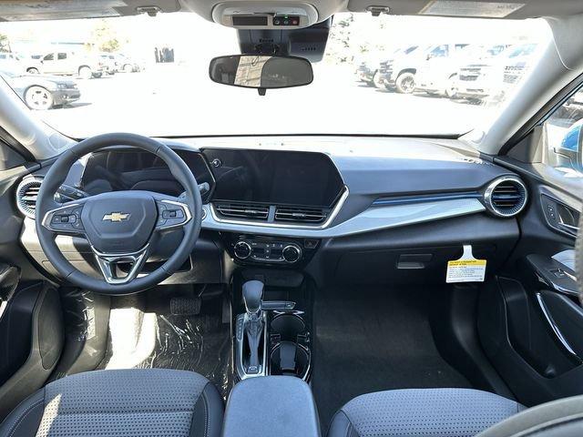 2025 Chevrolet Trax Vehicle Photo in GREELEY, CO 80634-4125