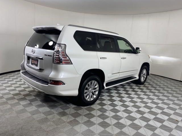 2016 Lexus GX 460 Vehicle Photo in MEDINA, OH 44256-9001