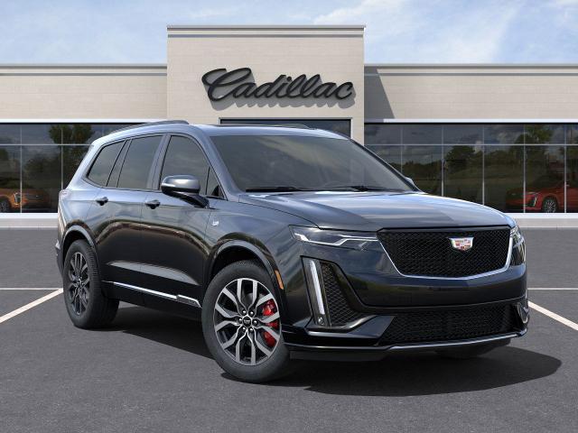 2025 Cadillac XT6 Vehicle Photo in MEDINA, OH 44256-9631