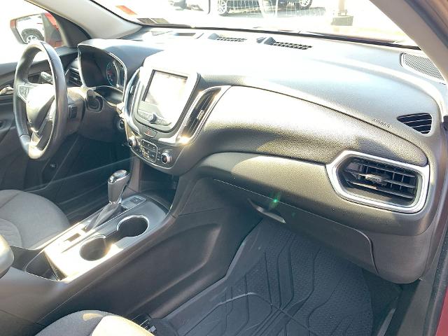 2021 Chevrolet Equinox Vehicle Photo in MOON TOWNSHIP, PA 15108-2571