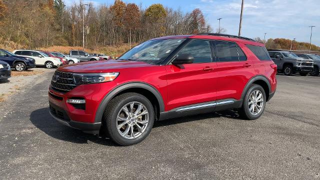 2020 Ford Explorer Vehicle Photo in MOON TOWNSHIP, PA 15108-2571