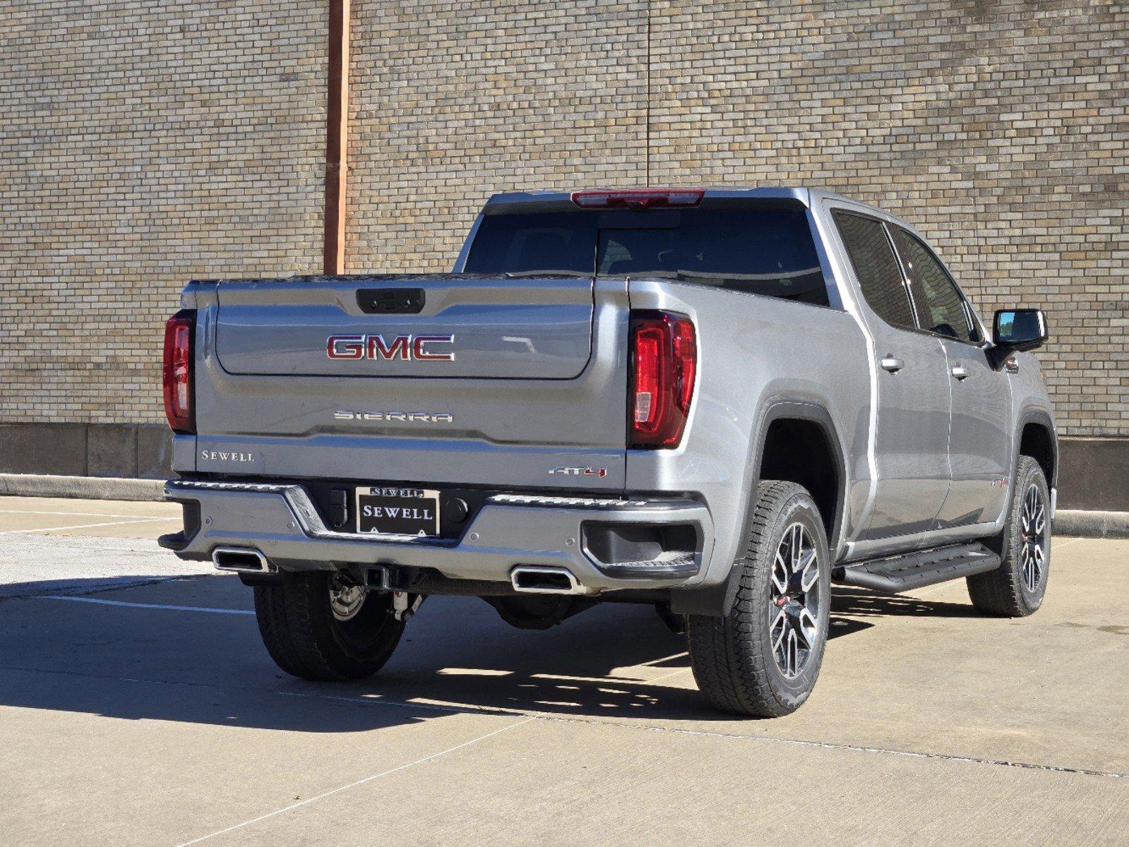 2025 GMC Sierra 1500 Vehicle Photo in DALLAS, TX 75209-3016