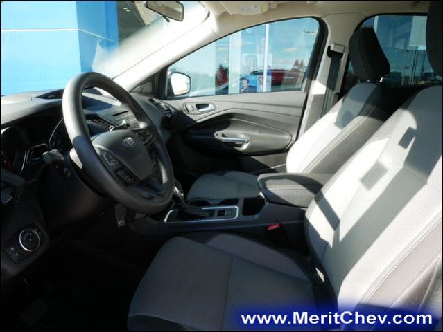 2018 Ford Escape Vehicle Photo in MAPLEWOOD, MN 55119-4794