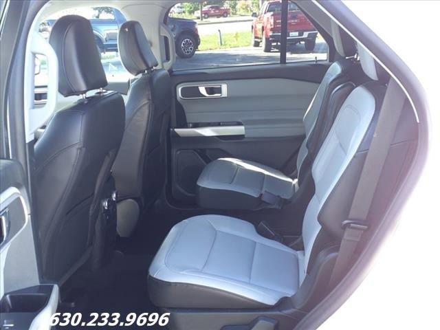 2021 Ford Explorer Vehicle Photo in Saint Charles, IL 60174