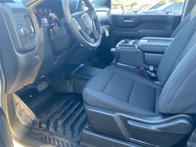 2024 GMC Sierra 2500 HD Vehicle Photo in GOODYEAR, AZ 85338-1310