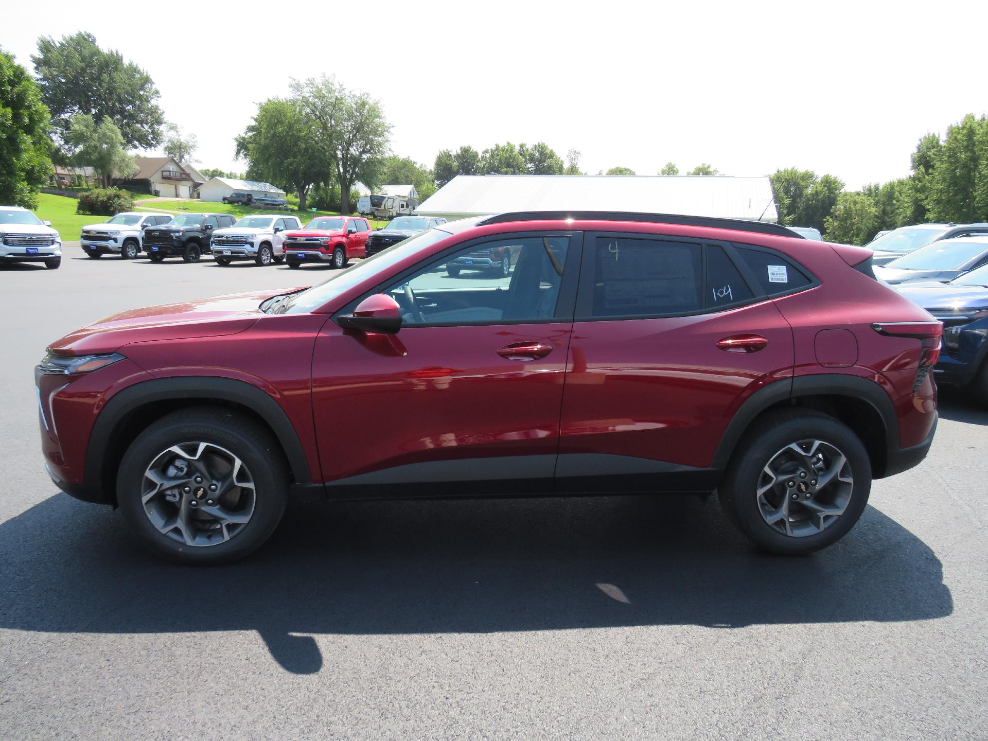 2025 Chevrolet Trax Vehicle Photo in MAPLETON, IA 51034-1072