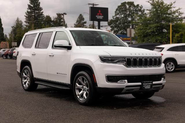 2022 Jeep Wagoneer Vehicle Photo in Tigard, OR 97223