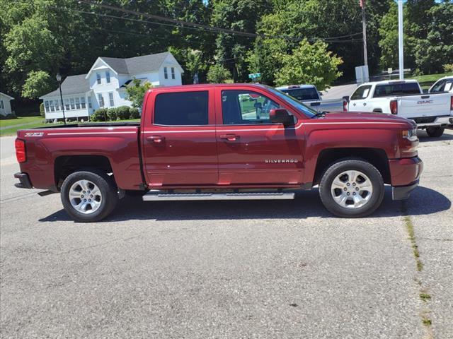 Used 2017 Chevrolet Silverado 1500 LT with VIN 3GCUKREC5HG310493 for sale in New Era, MI