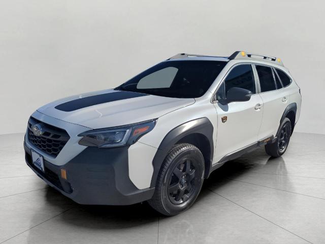 2022 Subaru Outback Vehicle Photo in Green Bay, WI 54304