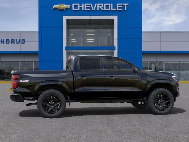 2024 Chevrolet Colorado Vehicle Photo in GREEN BAY, WI 54302-3701