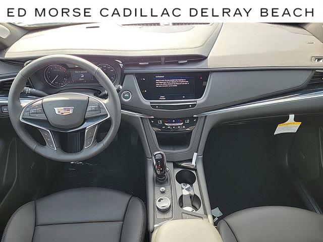 2025 Cadillac XT5 Vehicle Photo in DELRAY BEACH, FL 33483-3294