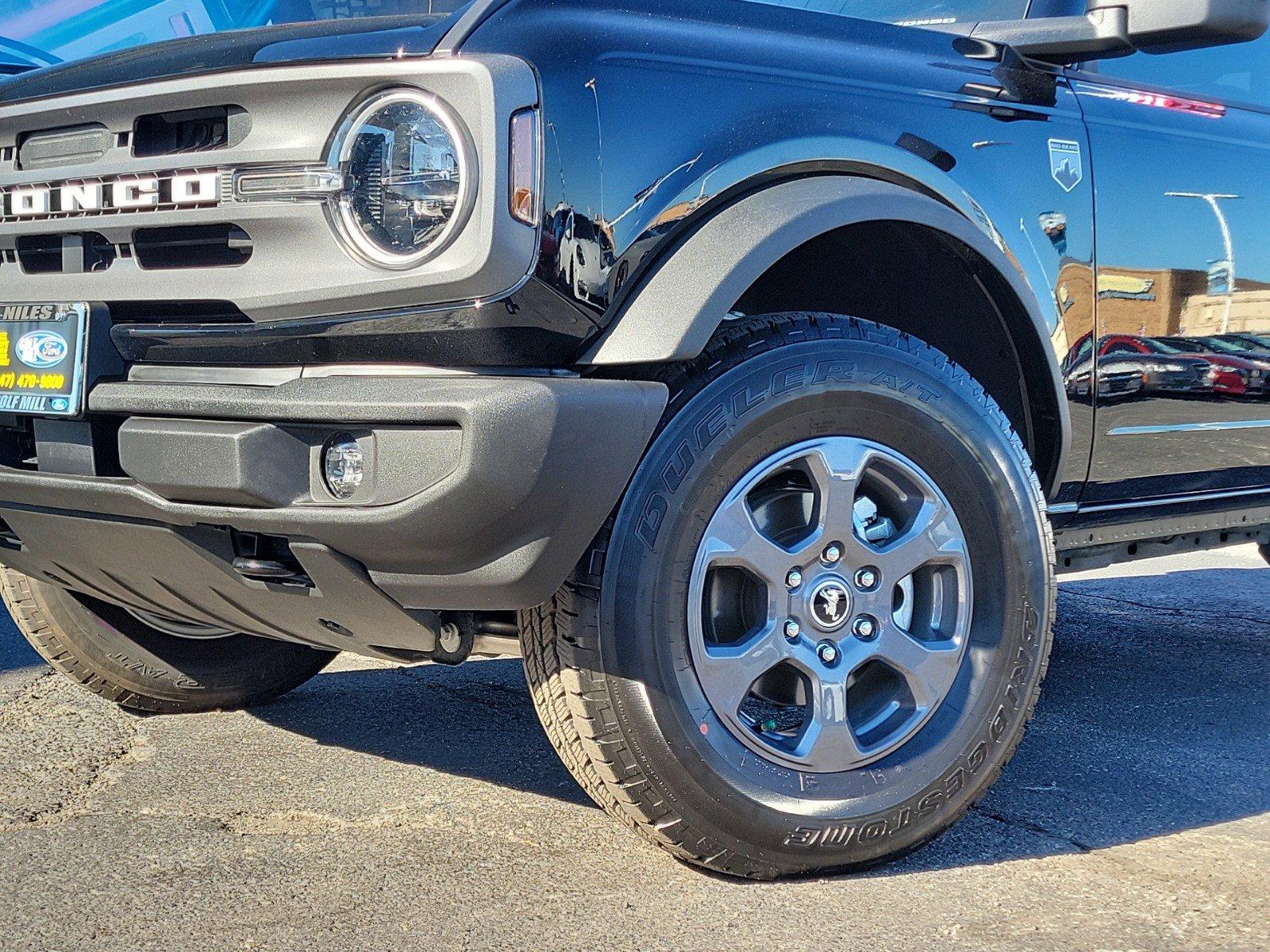 2023 Ford Bronco Vehicle Photo in Saint Charles, IL 60174