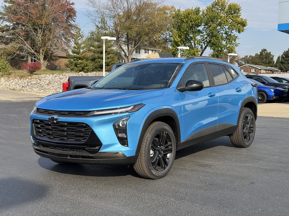 2025 Chevrolet Trax Vehicle Photo in BOONVILLE, IN 47601-9633