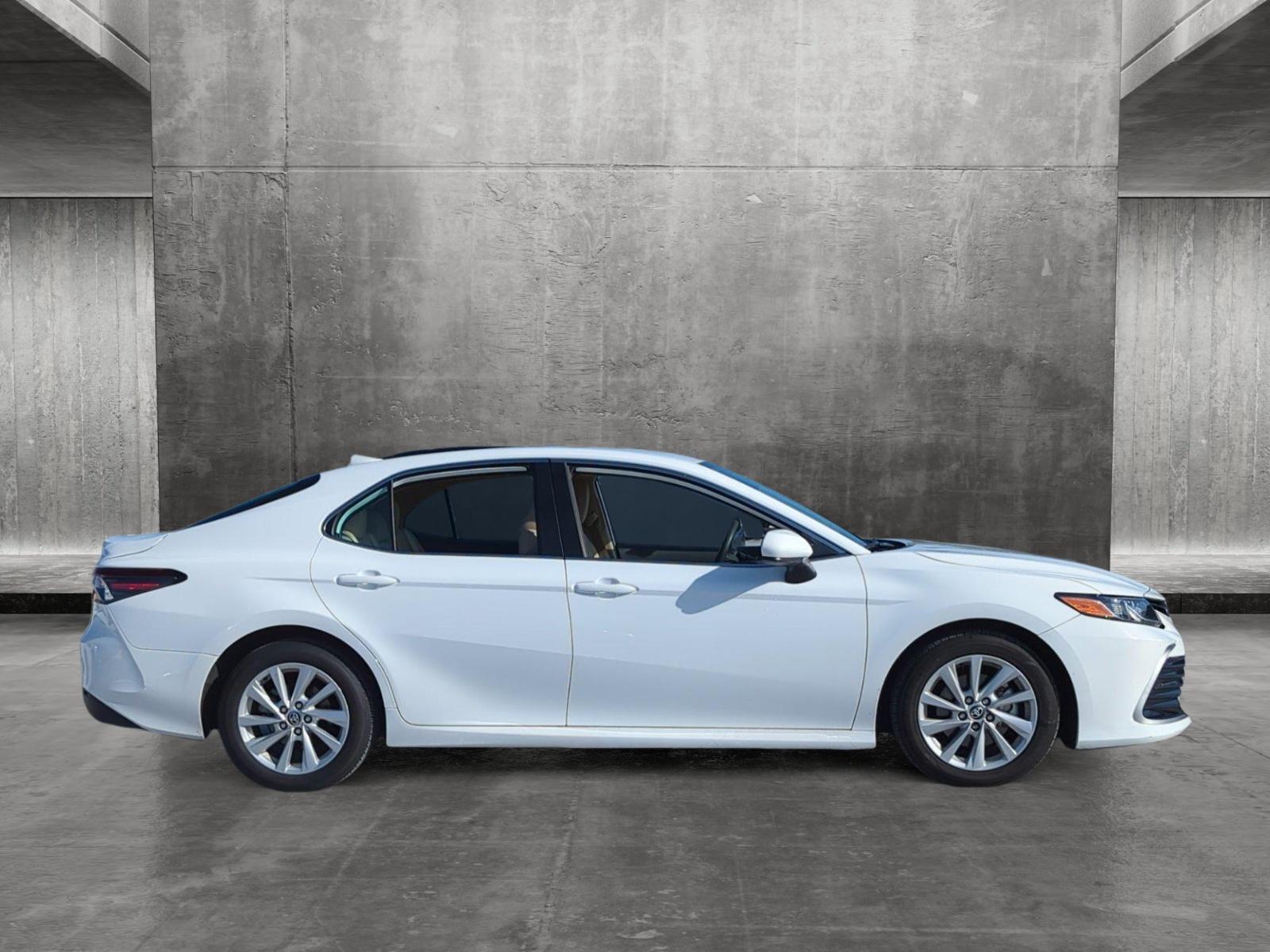 2022 Toyota Camry Vehicle Photo in Ft. Myers, FL 33907