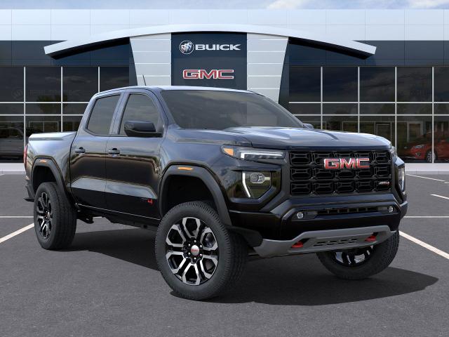 2024 GMC Canyon Vehicle Photo in LEOMINSTER, MA 01453-2952