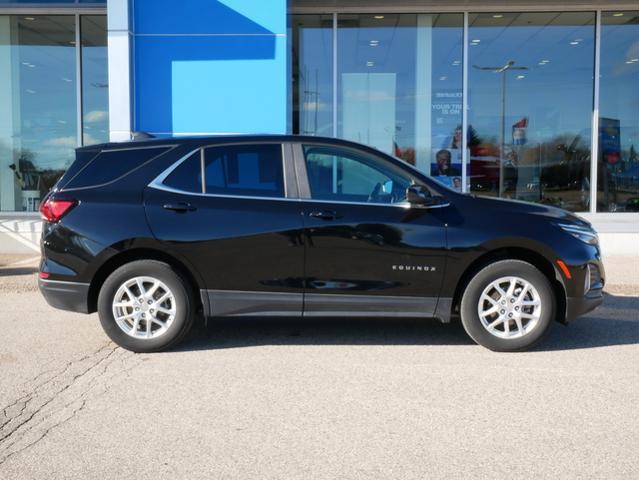 2022 Chevrolet Equinox Vehicle Photo in MAPLEWOOD, MN 55119-4794