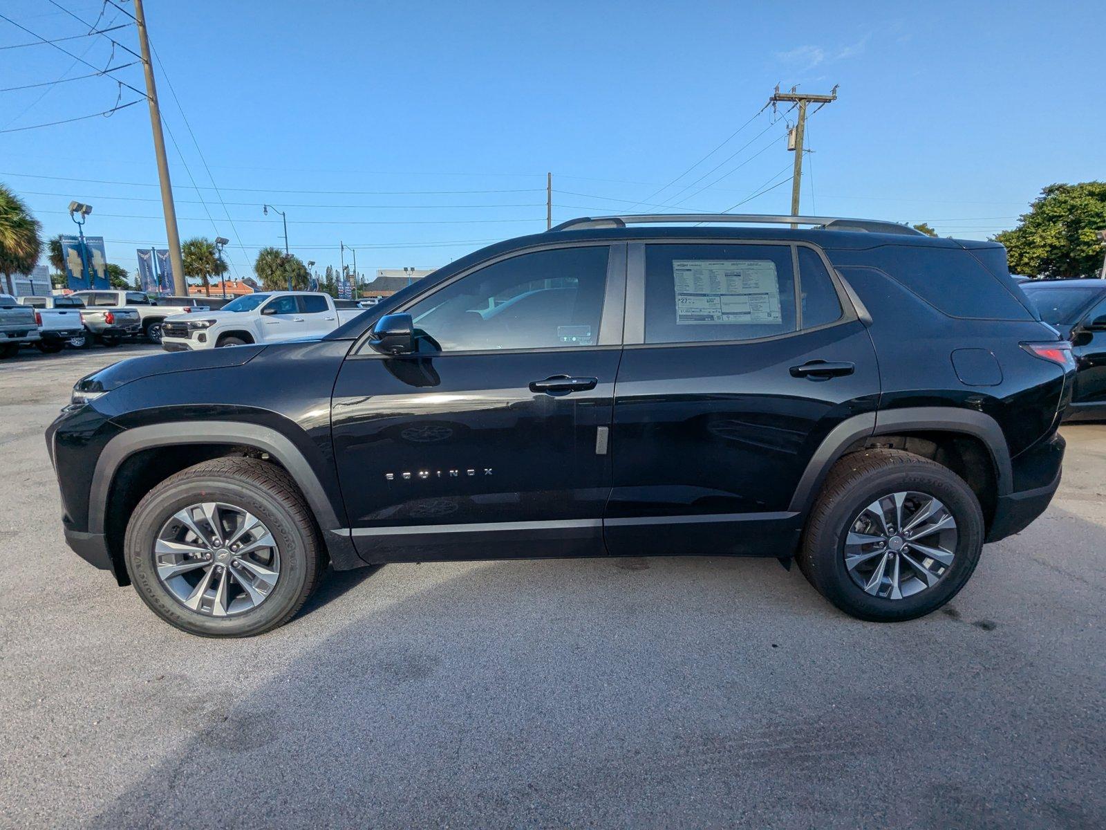 2025 Chevrolet Equinox Vehicle Photo in GREENACRES, FL 33463-3207