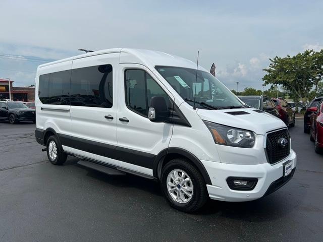 2023 Ford Transit Passenger Wagon Vehicle Photo in Danville, KY 40422-2805