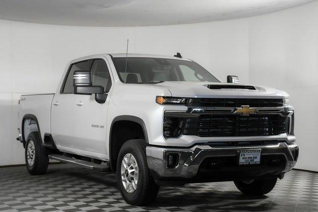 2024 Chevrolet Silverado 2500 HD Vehicle Photo in PUYALLUP, WA 98371-4149