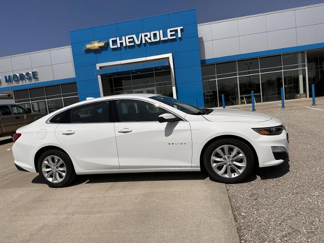 Used 2022 Chevrolet Malibu 1LT with VIN 1G1ZD5ST0NF110883 for sale in California, MO