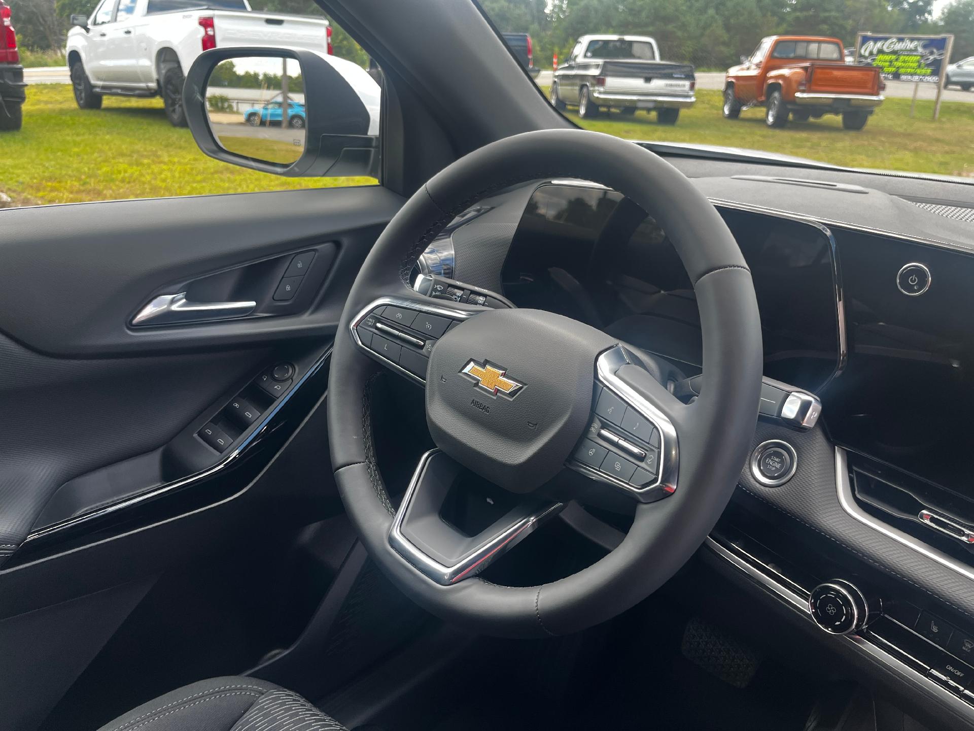 2025 Chevrolet Equinox Vehicle Photo in CLARE, MI 48617-9414