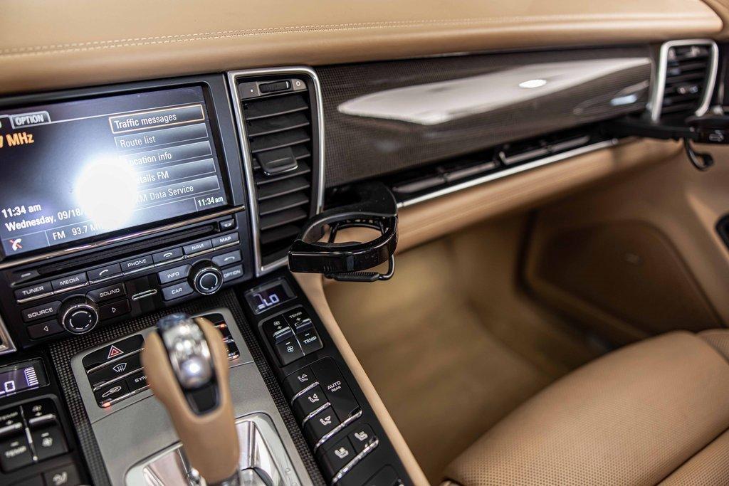 2015 Porsche Panamera Vehicle Photo in Plainfield, IL 60586