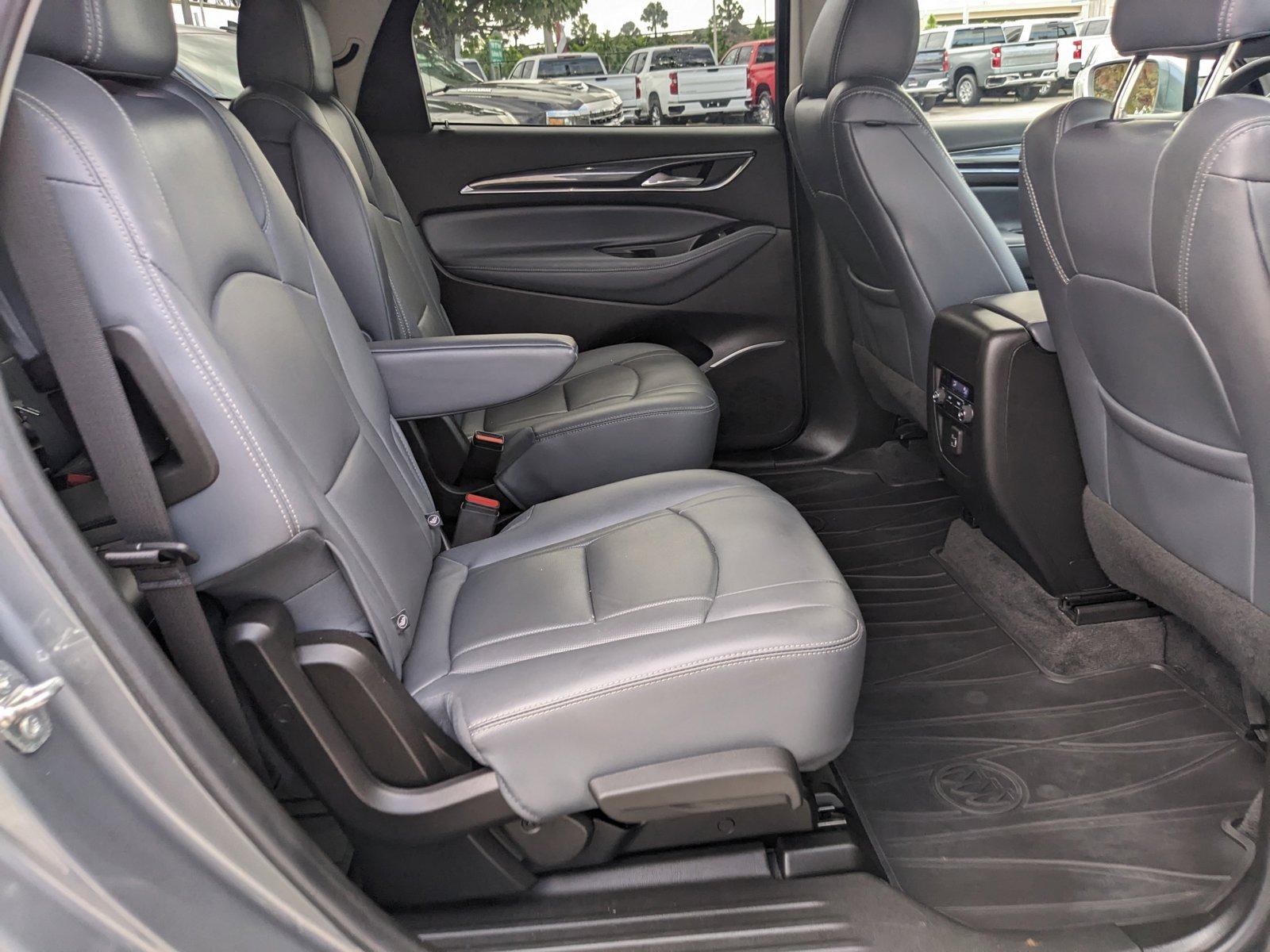 2019 Buick Enclave Vehicle Photo in MIAMI, FL 33172-3015