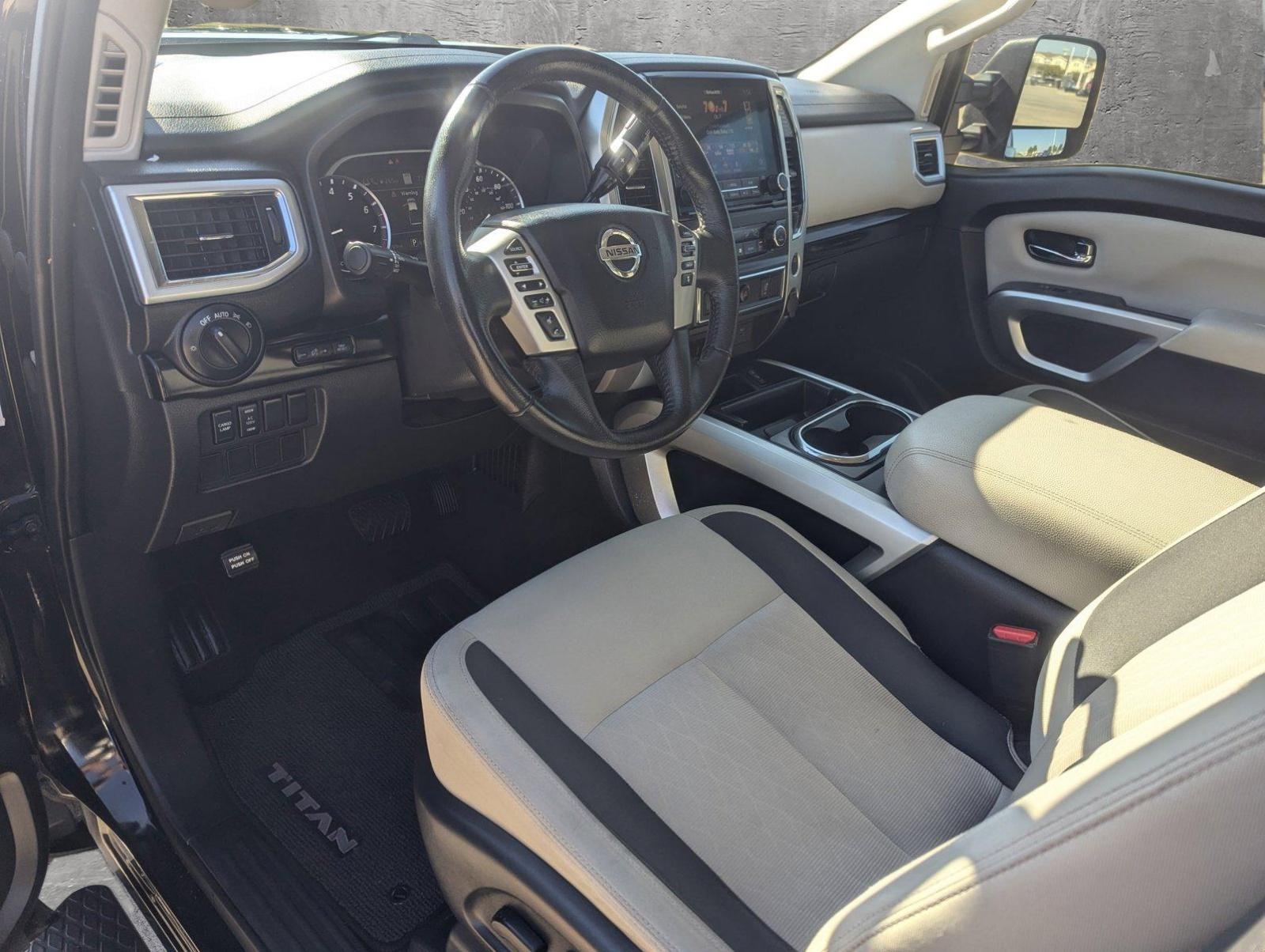 2020 Nissan Titan Vehicle Photo in CORPUS CHRISTI, TX 78412-4902