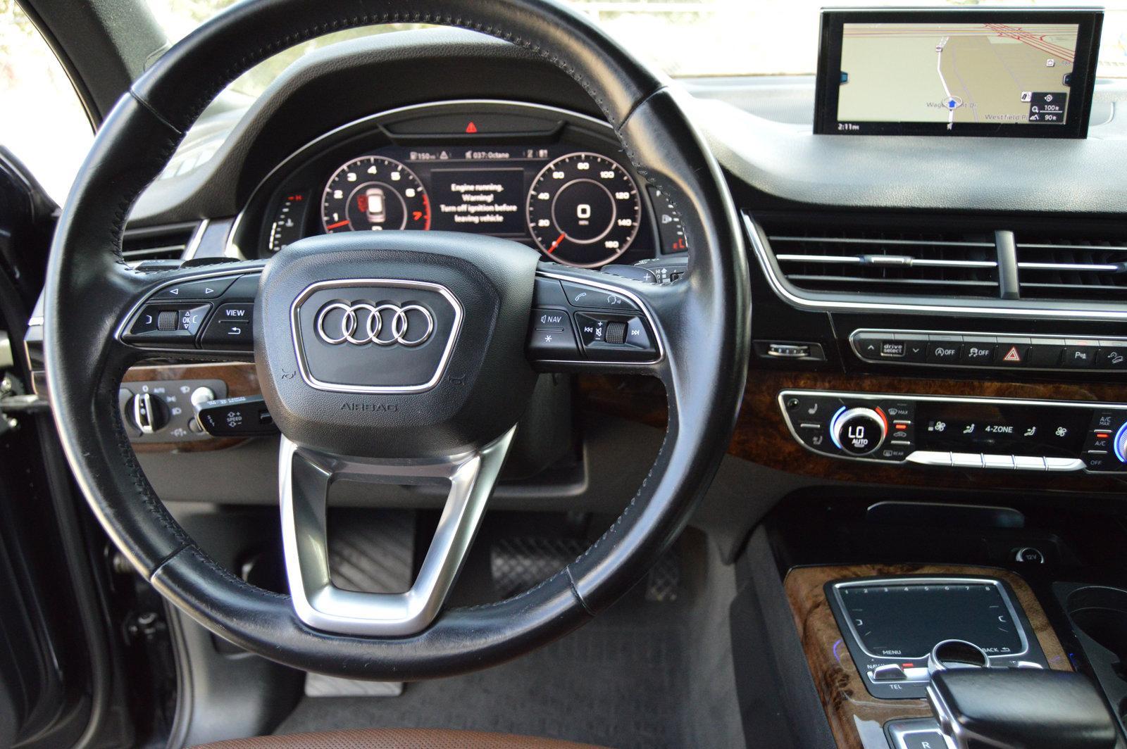 2017 Audi Q7 Vehicle Photo in Houston, TX 77090