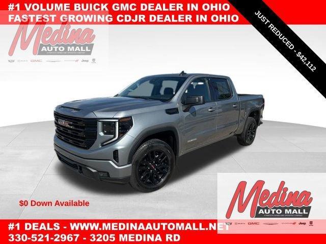 2023 GMC Sierra 1500 Vehicle Photo in MEDINA, OH 44256-9631