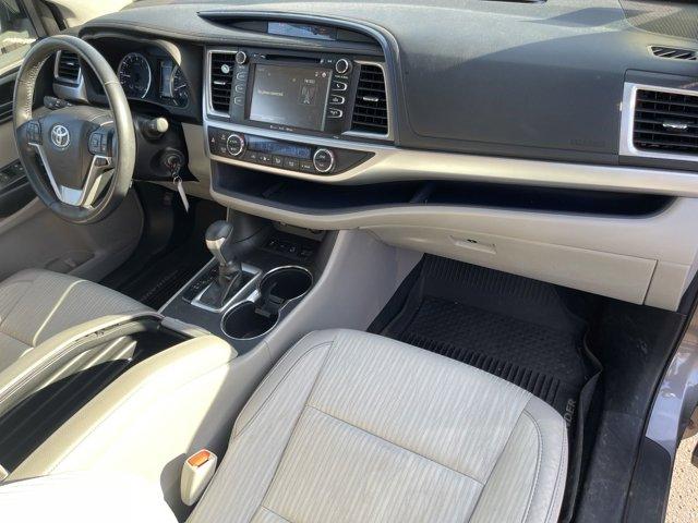 2018 Toyota Highlander Vehicle Photo in Flemington, NJ 08822