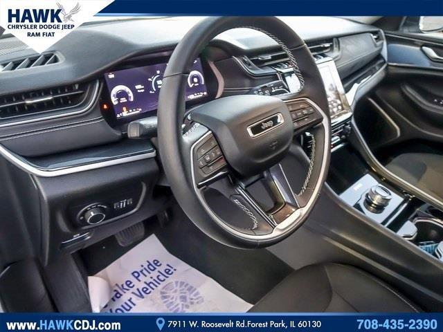 2022 Jeep Grand Cherokee Vehicle Photo in Saint Charles, IL 60174