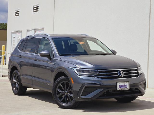 2024 Volkswagen Tiguan Vehicle Photo in WEATHERFORD, TX 76087