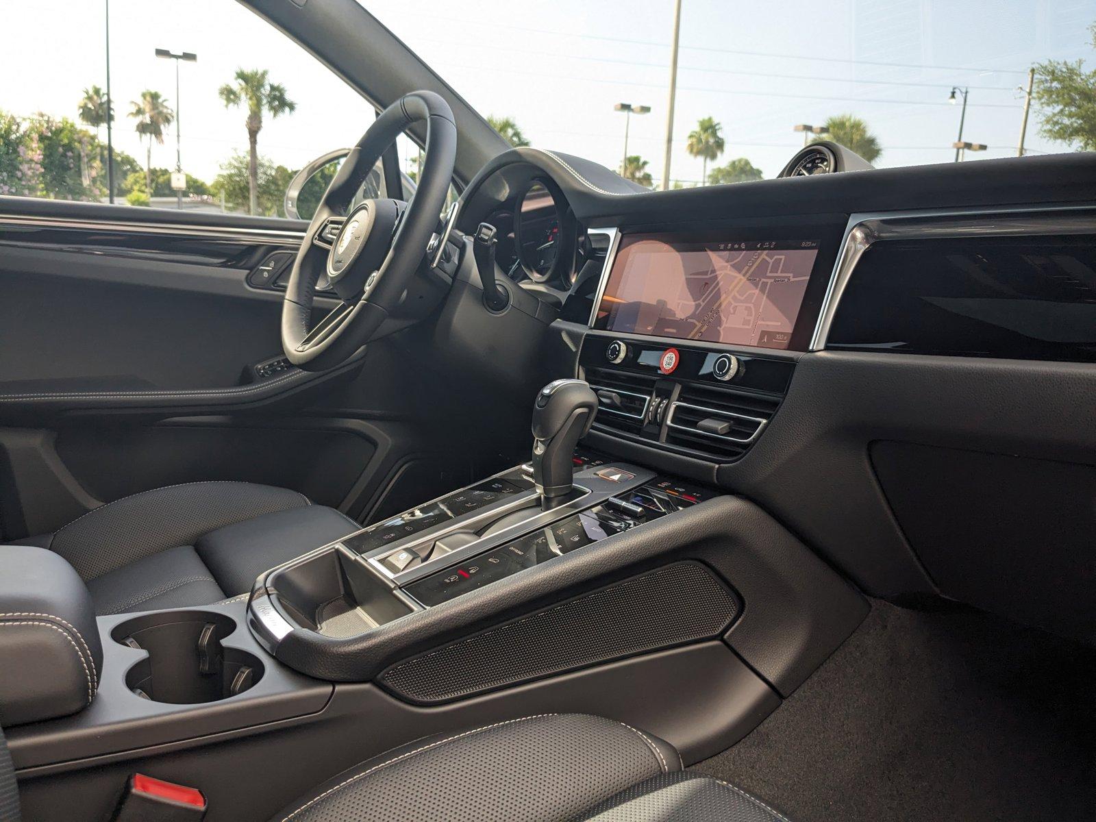 2024 Porsche Macan Vehicle Photo in Maitland, FL 32751