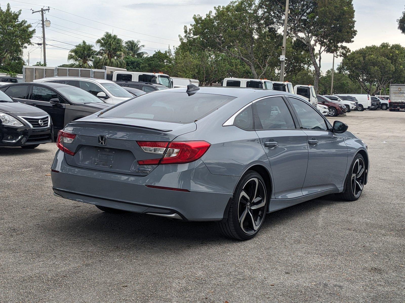 2022 Honda Accord Hybrid Vehicle Photo in GREENACRES, FL 33463-3207