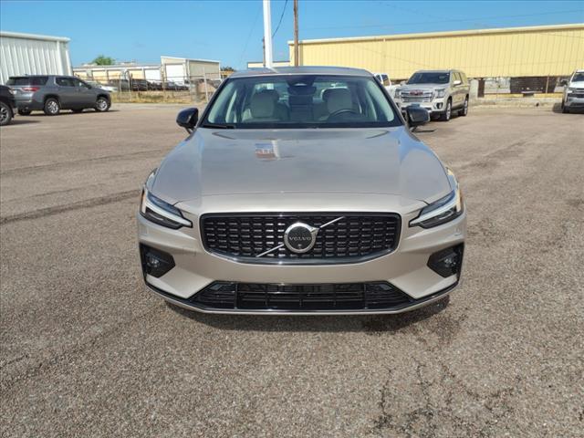 2024 Volvo S60 Vehicle Photo in NEDERLAND, TX 77627-8017