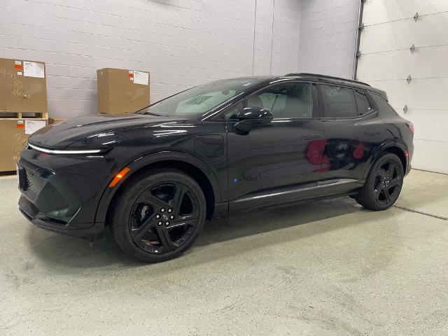 2024 Chevrolet Equinox EV Vehicle Photo in ROGERS, MN 55374-9422