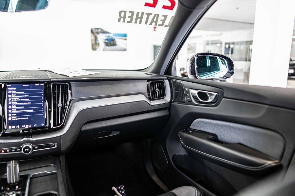 2022 Volvo XC60 Vehicle Photo in Plainfield, IL 60586