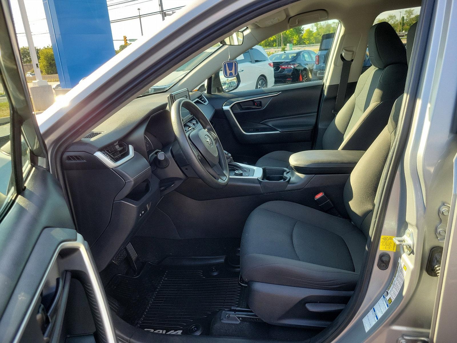 2020 Toyota RAV4 Vehicle Photo in Harrisburg, PA 17111